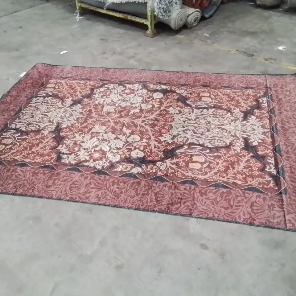 QUALITY DESIGNER AREA RUG - APPROXIMATELY 240X160CM