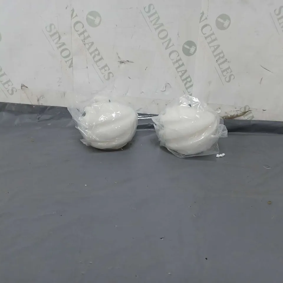BOXED K BY KELLY HOPPEN SET OF 2 FLAMELESS CANDLES SHAPES