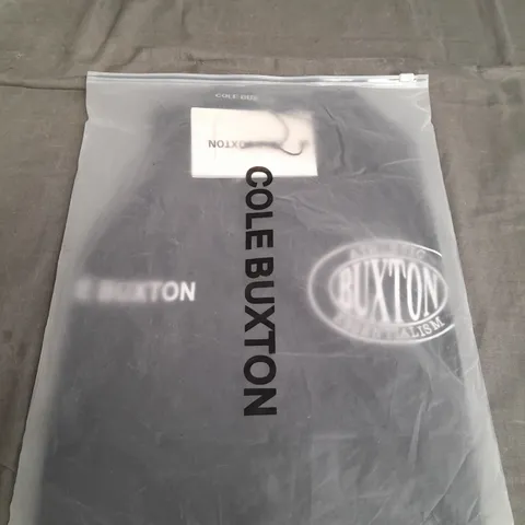 COLE BUXTON BLACK LABELED TEE SIZE M