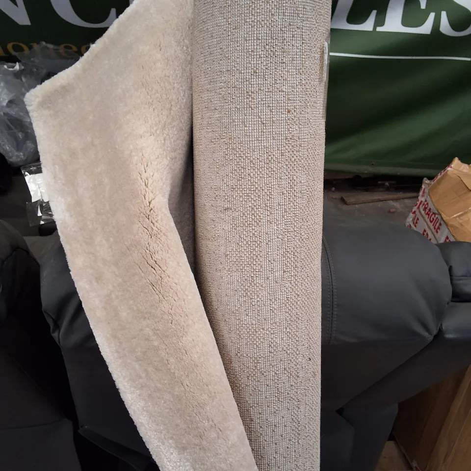 ROLLED CREAM FLOOR RUG - 155CM X UNSPECIFIED 