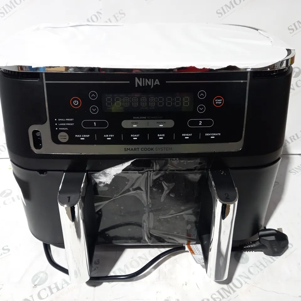 BOXED NINJA FOODI MAX 9.5L DUAL ZONE AIRFRYER AF451UK