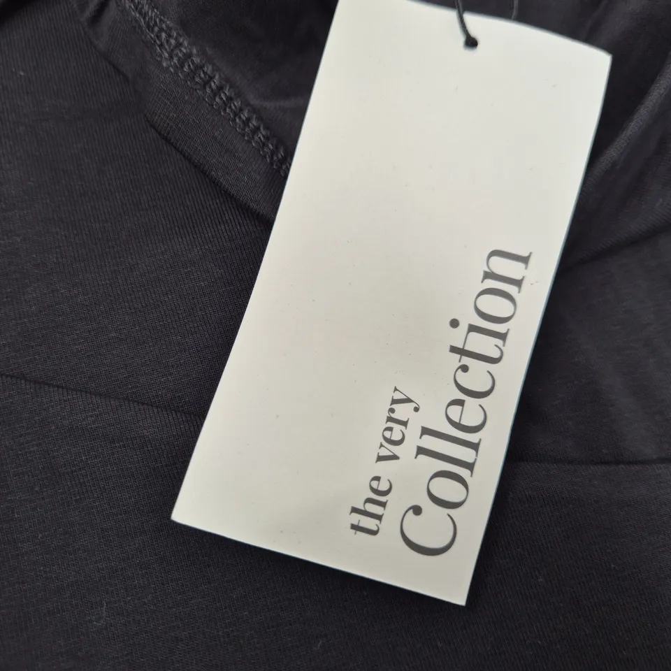 THE VERY COLLECTION BLACK WOMEN’S TROUSERS