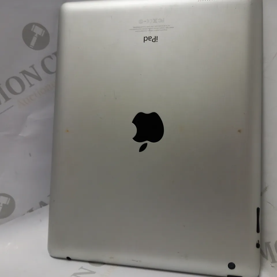 APPLE IPAD A1458 (4TH GEN) TABLET 