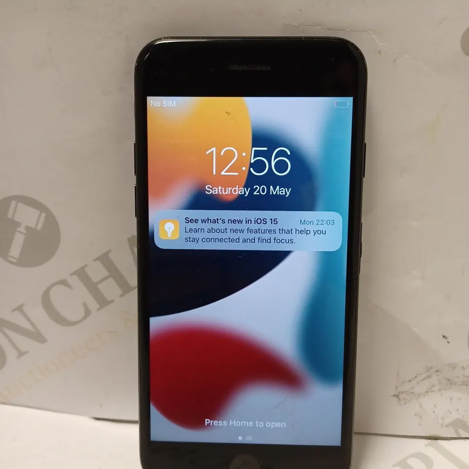 APPLE IPHONE 7 (A1778) SMARTPHONE