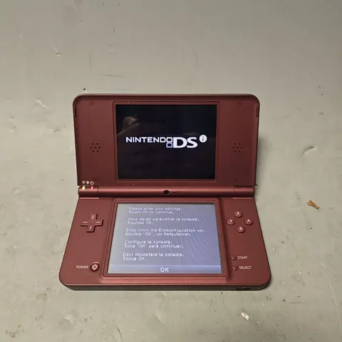 NINTENDO DS XL
