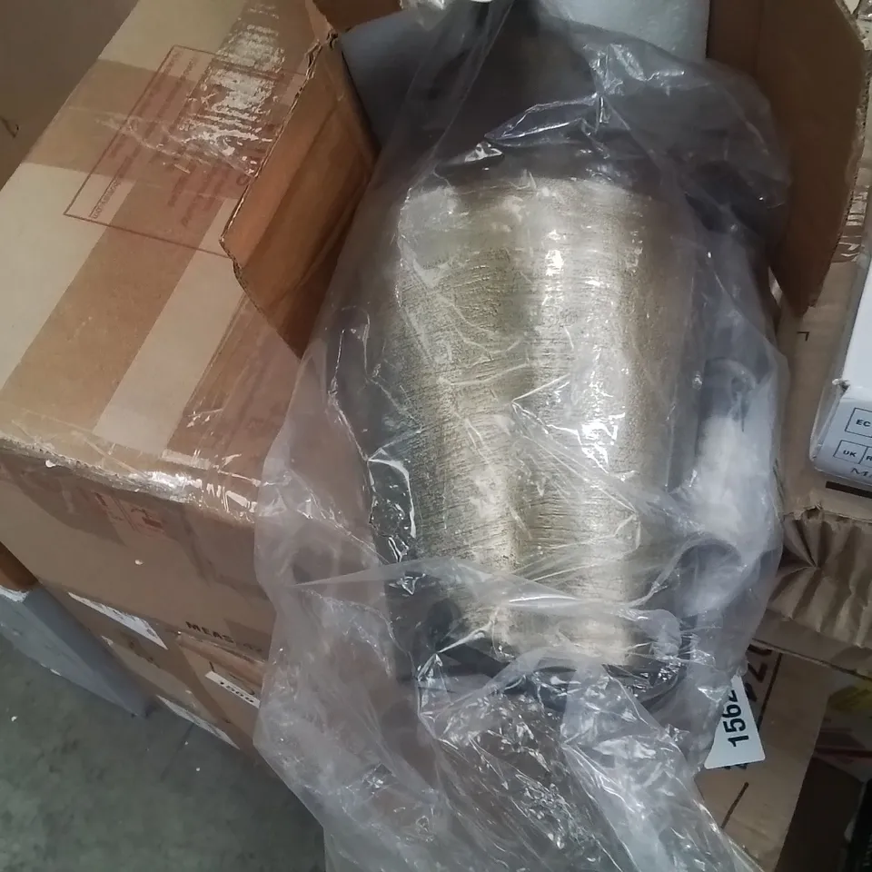 BOXED AHLANNA 29CM METAL LAMP BASE - GOLD, NO SHADE (1 BOX)