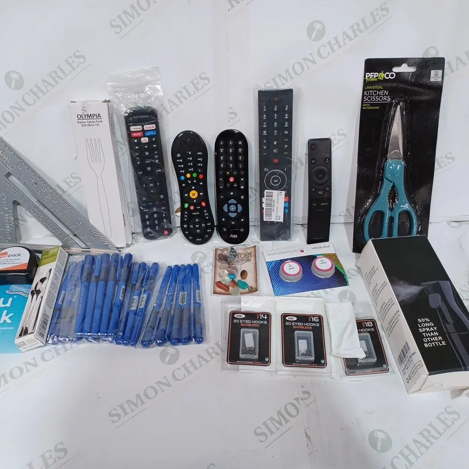 BOX TO CONTAIN APPROX. 25 X ASSORTED HOUSEHOLD PRODUCTS. INCLUDES TV REMOTES, PENS, SCISSORS, BLUE TACK ETC 