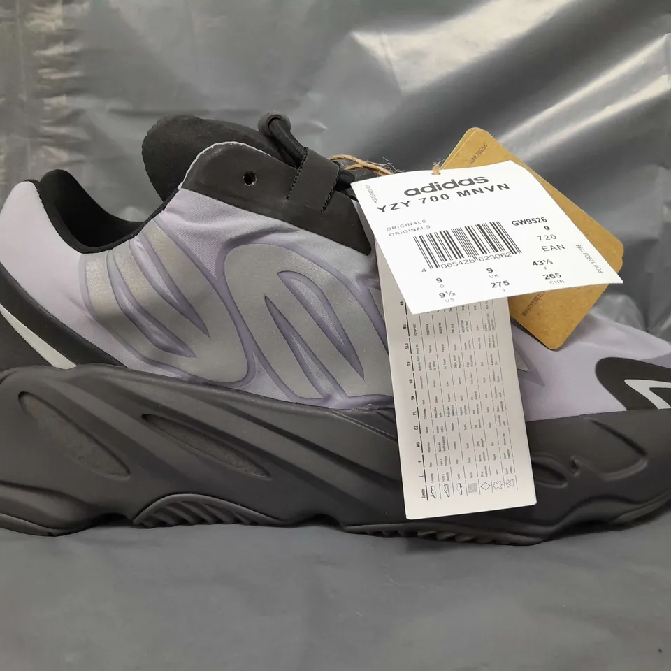 BOXED PAIR OF ADIDAS YZY 700 MNVN SHOES IN LILAC UK SIZE 9