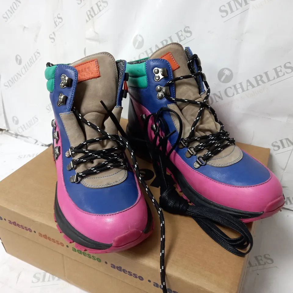 BOXED ADESSO RAINE WATERPROOF BOOTS, COLOURFUL - SIZE 8