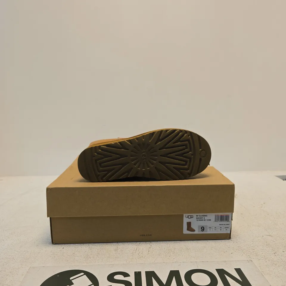 UGG W CLASSIC SHORT II BOOTS – CHESTNUT, UK 7.5 (US 9) – BOXED
