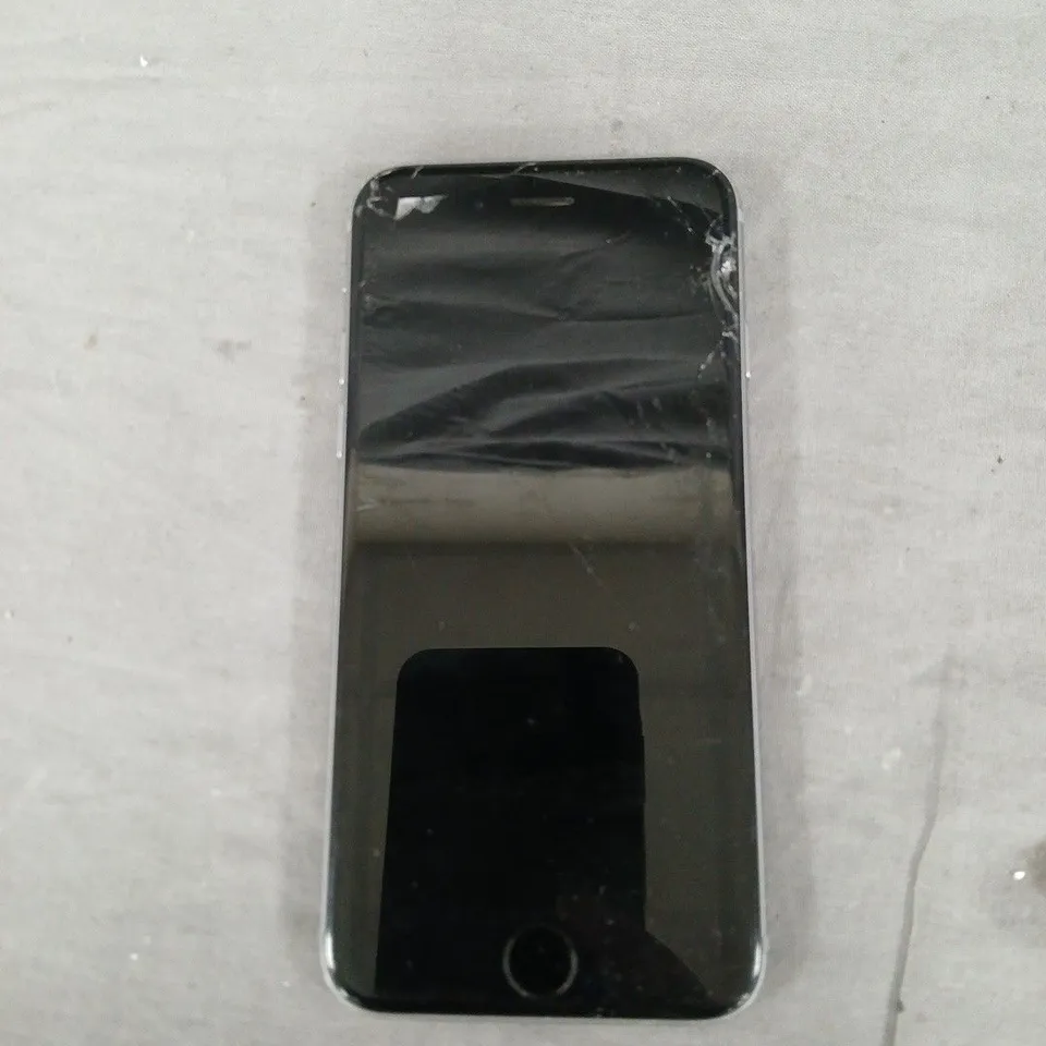APPLE IPHONE 6S 32GB SPACE GREY – UNLOCKED