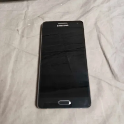 SAMSUNG GALAXY A5 (2017) – 32GB SMARTPHONE