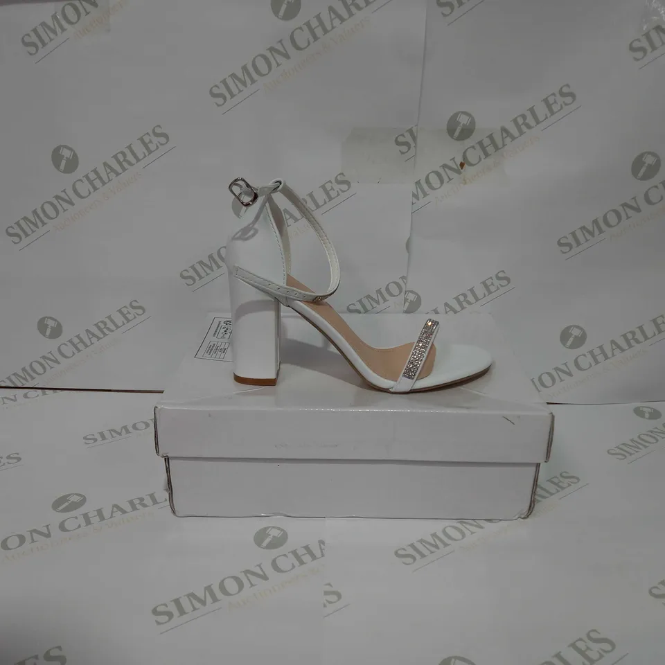 SHIEN RHINESTONE DECOR CHUNKY HEELED ANKLE STRAP SANDALS - EU 38