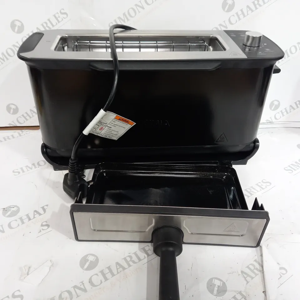 BOXED NINJA 2 IN 1 TOASTER & GRILL ST100UK