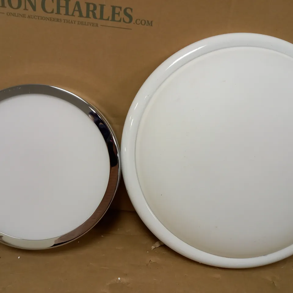 BOX OF MISCELLANEOUS LIGHTING & DECORATIVE ITEMS INCL, PHILIPS LIGHTBULBS & FAUX ORCHID