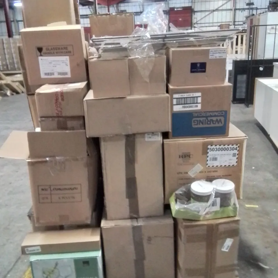 PALLET CONTAINING CATERING SUPPLIES SUCH AS;CAKE STANDS,GLASSES,FOOD PACKAGING,CONTAINERS