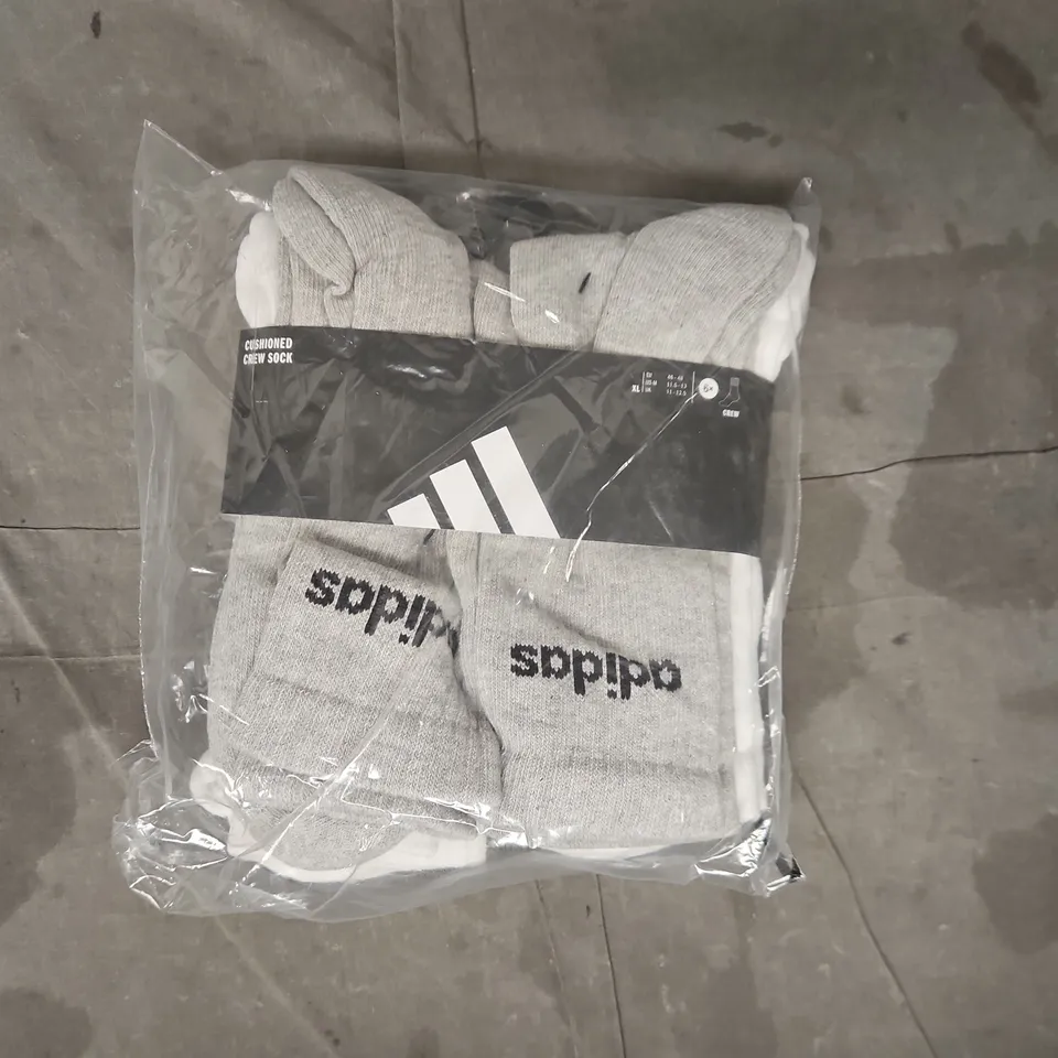 BAGGED ADIDAS CUSHIONED CREW SOCKS (6-PACK) IN VARIOUS COLOURS SIZE XL (UK 11-12.5)