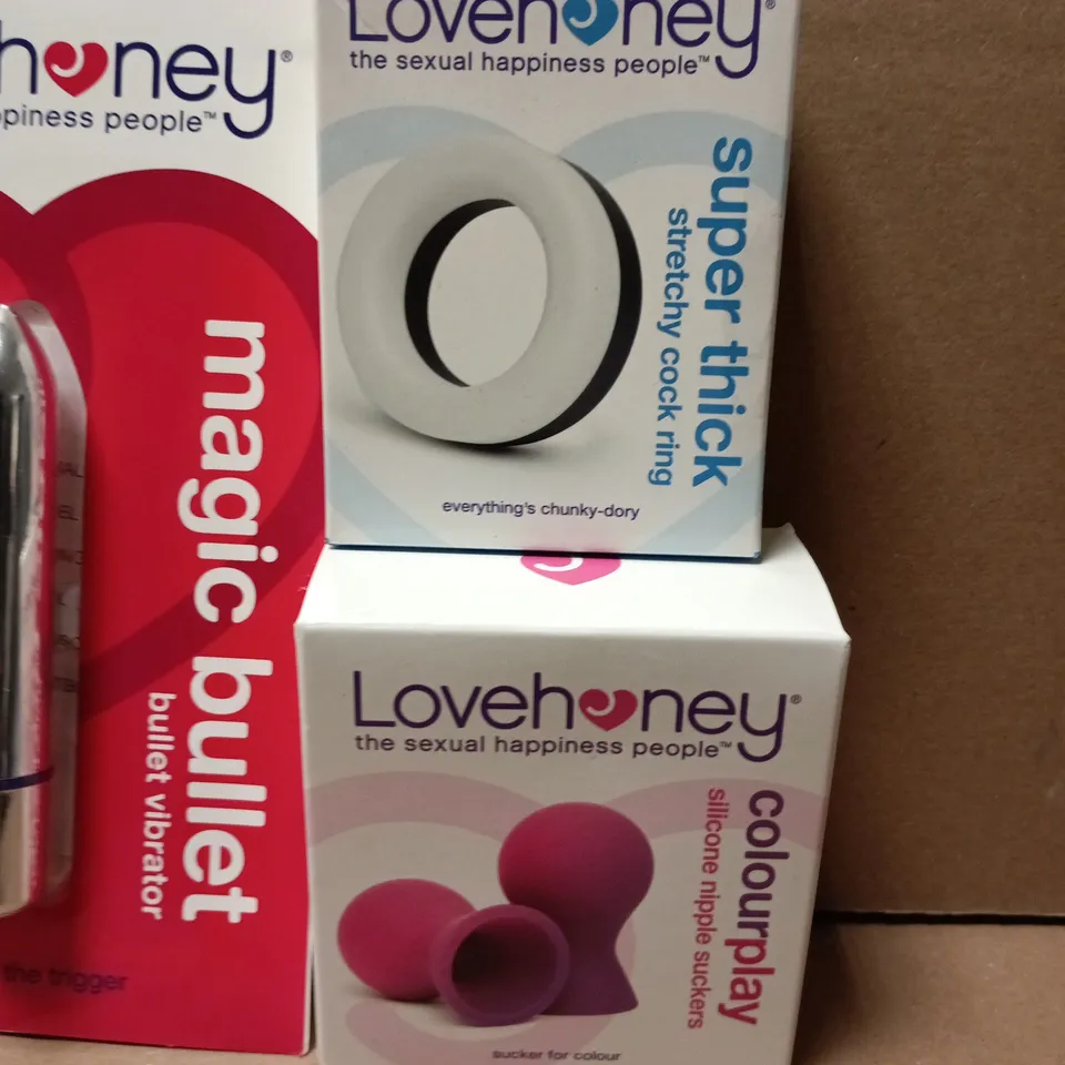 LOT OF 4 SEALED LOVEHONEY ADULT PLEASURE ITEMS TO INCLUDE NIPPLE SUCKERS, C*CK RING AND MAGIC BULLET