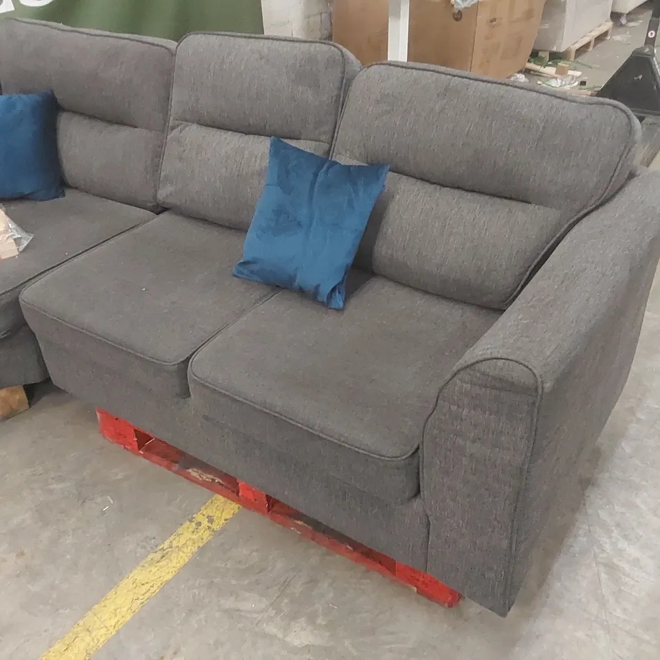 QUALITY DESIGNER FABRIC UPHOLSTERED CORNER SOFA