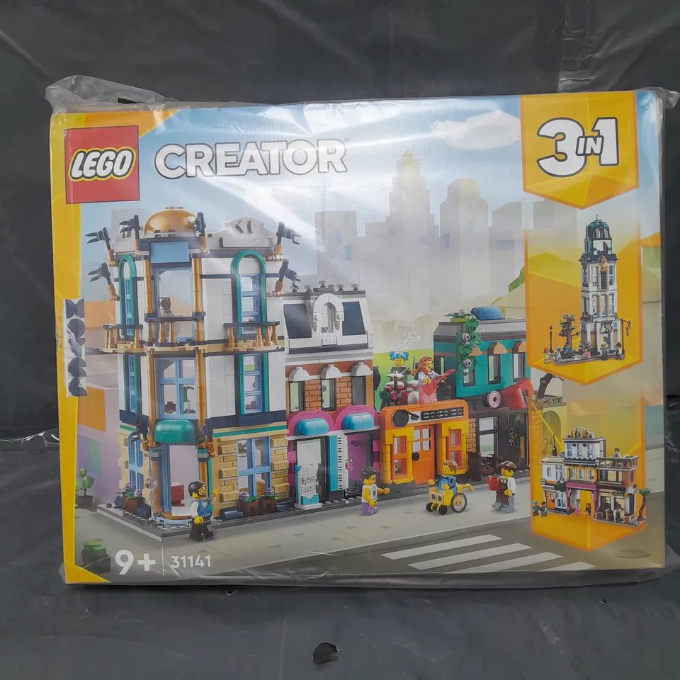 BOXED LEGO CREATOR MAIN STREET 3 IN 1 - 31141 RRP £60.99