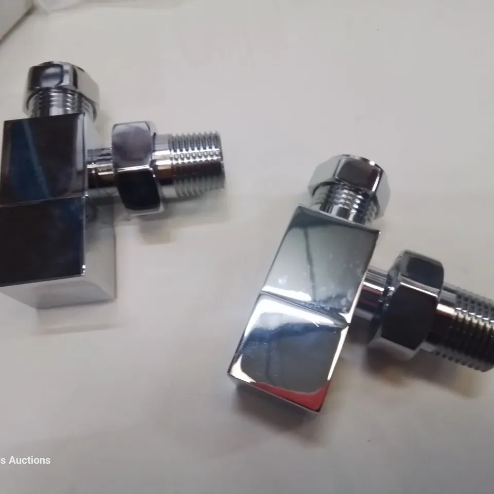 BOXED PAIR SQUARE RADIATOR VALVES CHROME