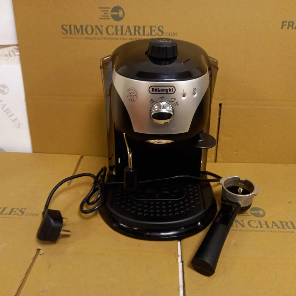 DE'LONGHI TRADITIONAL PUMP ESPRESSO COFFEE MACHINE