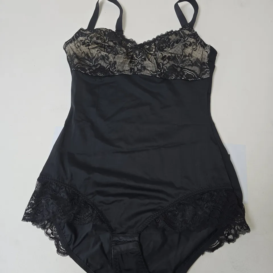 BONPRIX BLACK SHAPER BODY SIZE 16