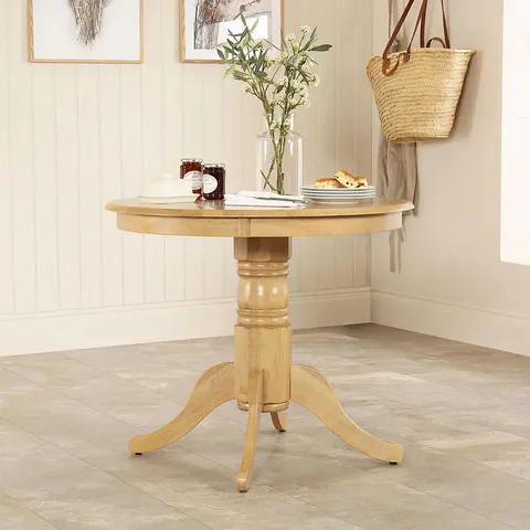 BOXED DESIGNER KINGSTON OAK ROUND DINING TABLE 90cm (2 BOXES)