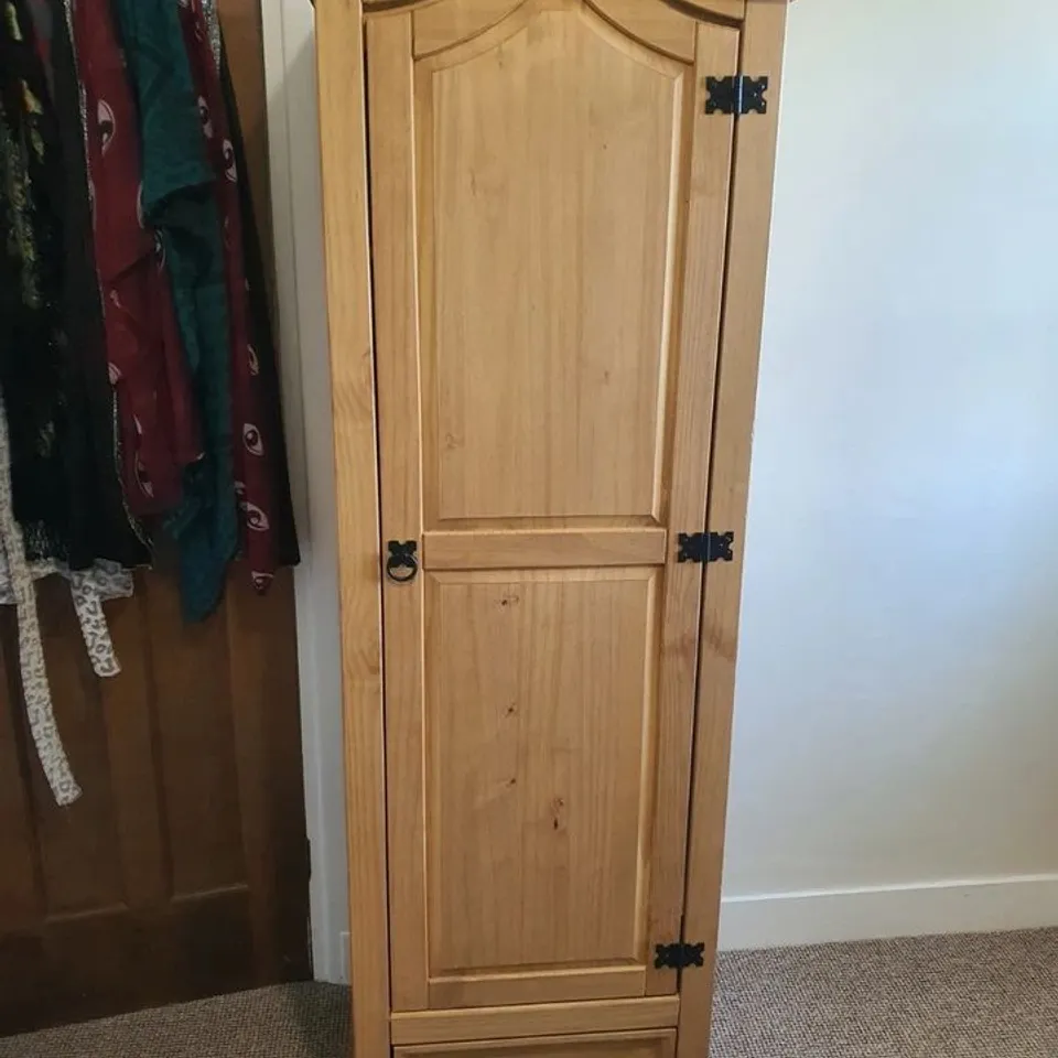 BOXED BRIDEWELL 1 DOOR WARDROBE (1 BOX)