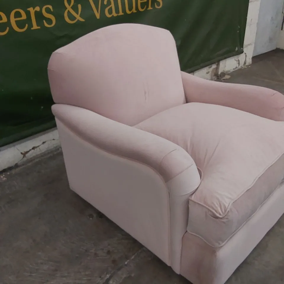 QUALITY DESIGNER THE APPLEDOE ARMCHAIR - PETAL VELVET