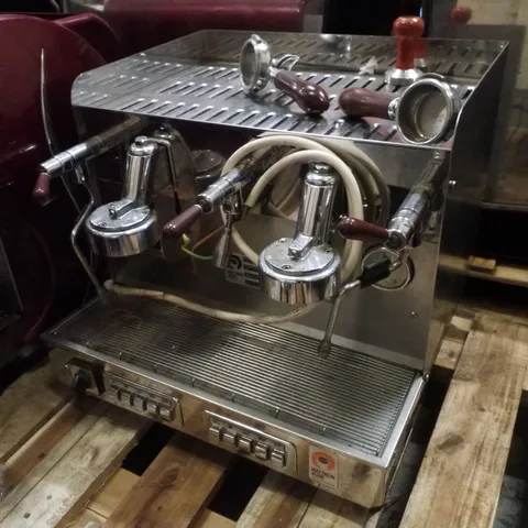 ELEKTRA BARISTA 2 STATION COFFEE MACHINE