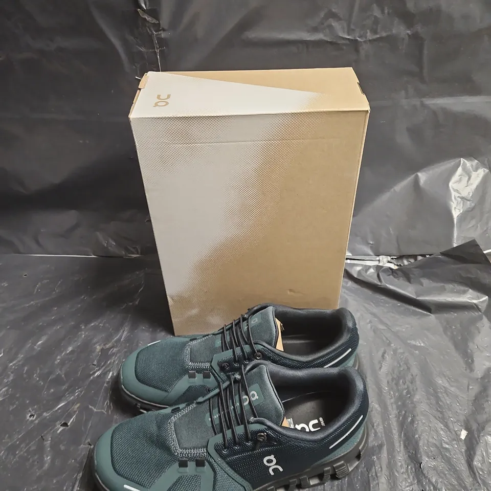 CLOUD 6 RUNNING SHOES UK SIZE 8.5