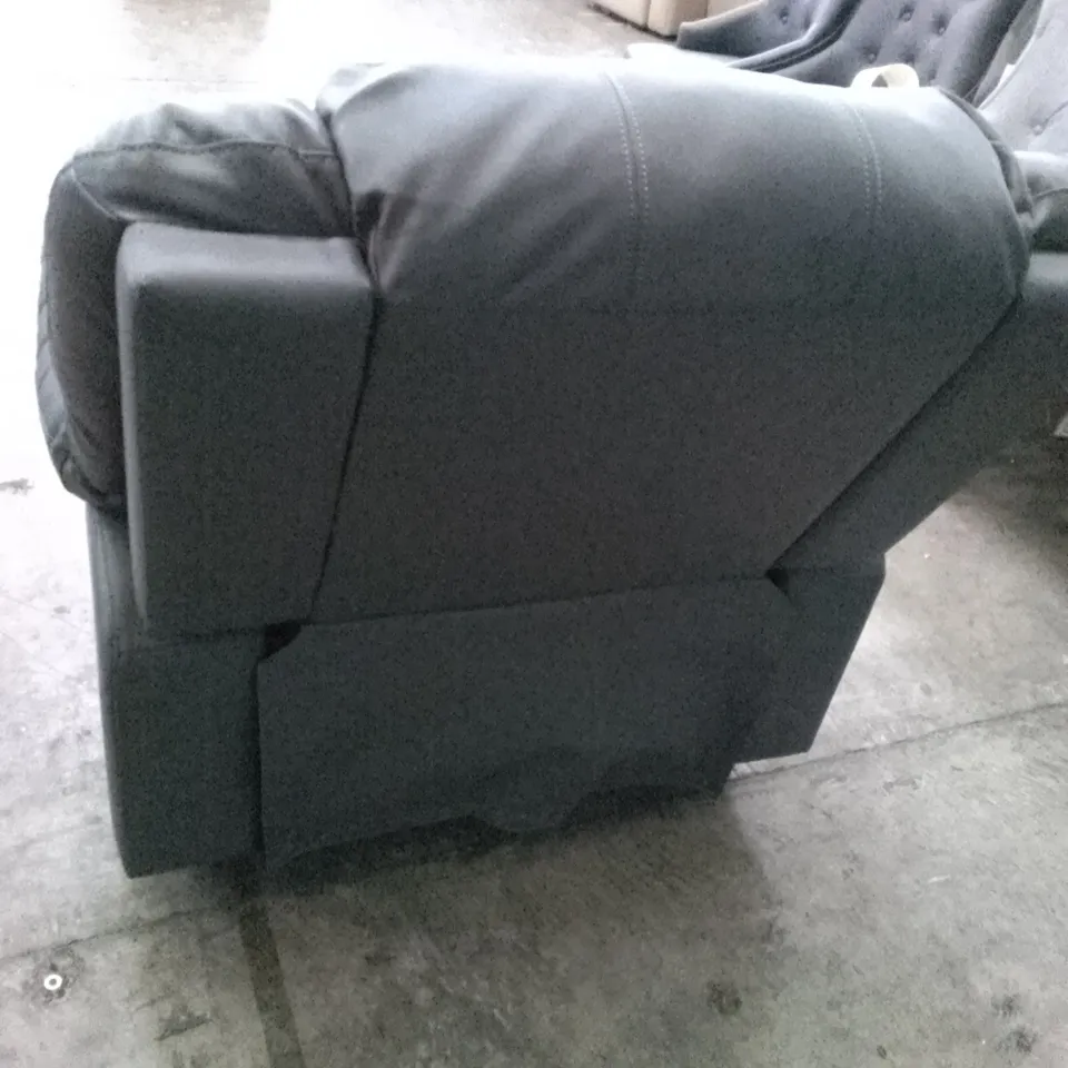 QUALITY DESIGNER DAKOTA MANUAL RECLINER ARMCHAIR - GREY LEATHER