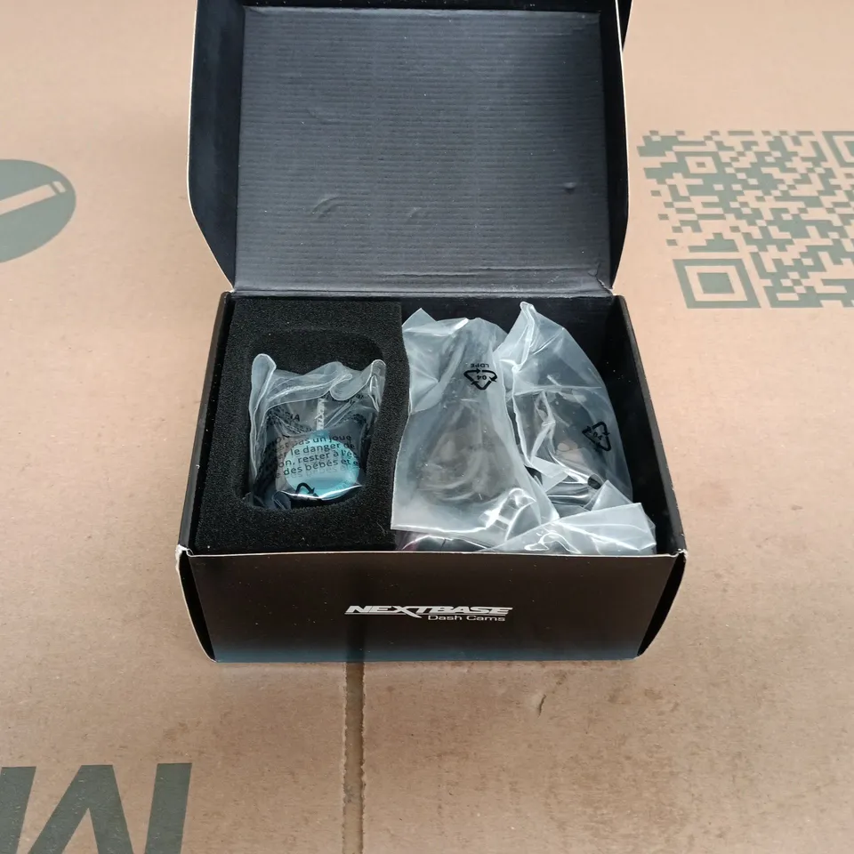 NEXTBASE DASH CAM BOXED