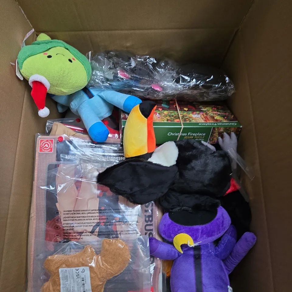 LARGE BOX OF ASSORTED TOYS AND GAMES 