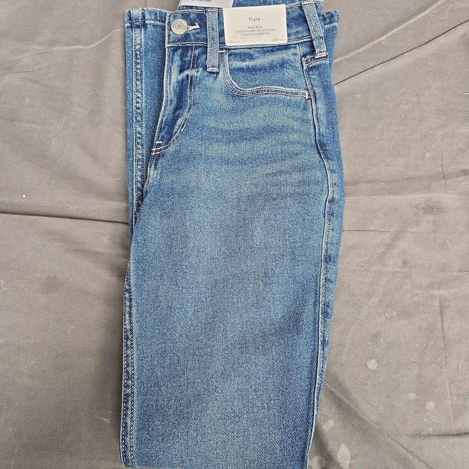 HOLLISTER FLARE JEANS – HIGH-RISE, W23 SHORT, BLUE DENIM