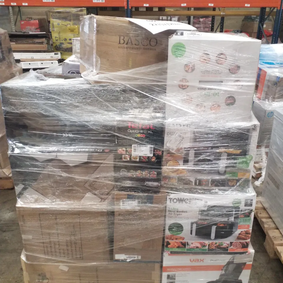 PALLET OF APPROXIMATELY 25 UNPROCESSED RAW RETURN HOUSEHOLD AND ELECTRICAL GOODS TO INCLUDE;
