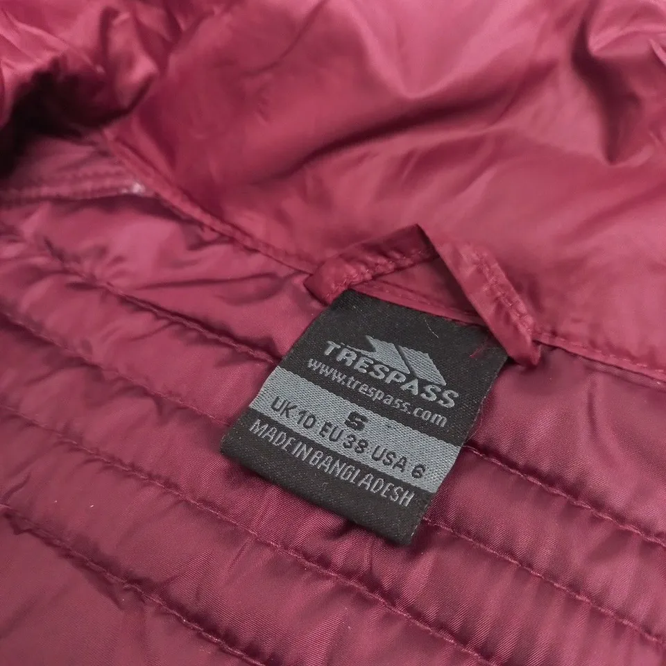 TRESPASS PUFFER GILET – UK 10 (EU 38, USA 6) MAROON
