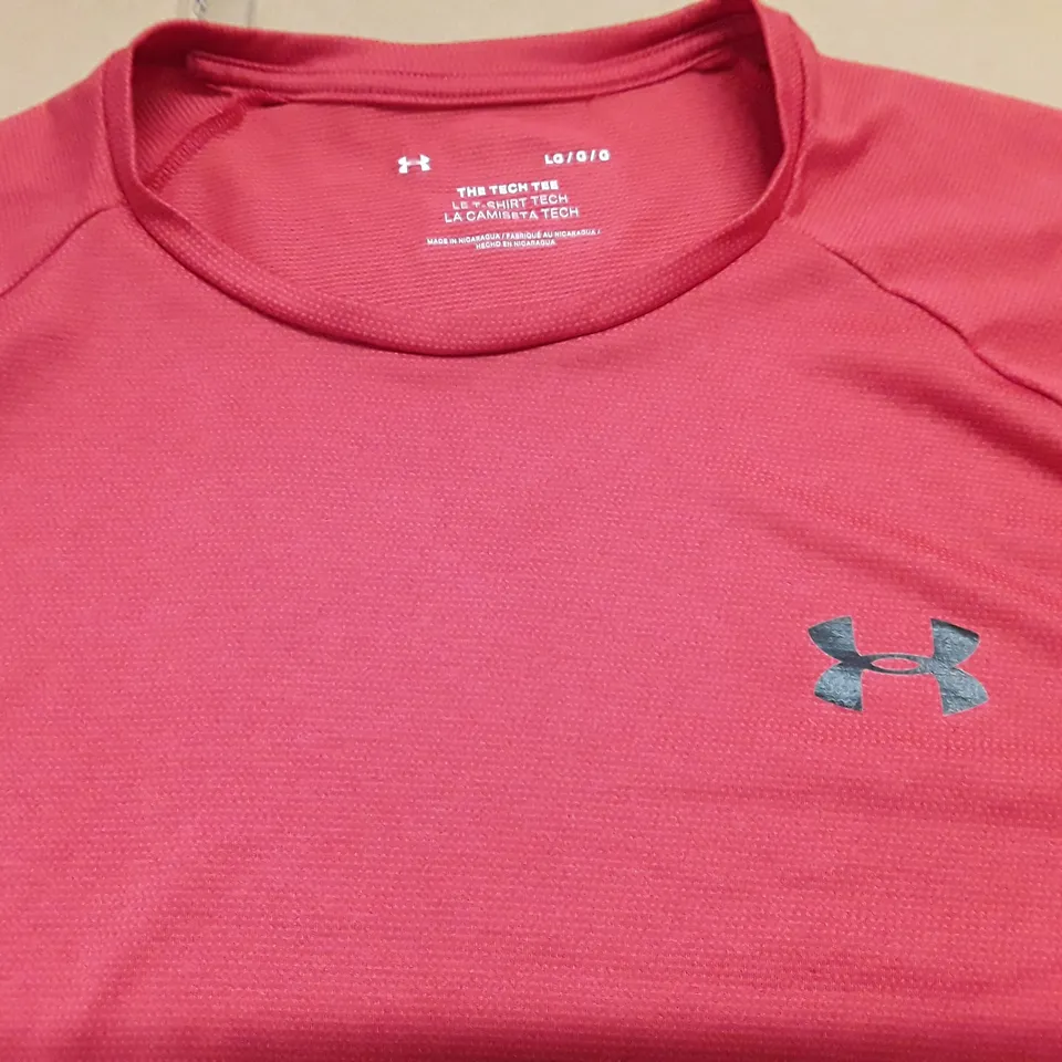 UNDER ARMOUR RED T-SHIRT - LG