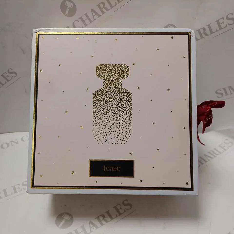 VICTORIA'S SECRET TEASE FRAGRANCE 50ML EAU DE PARFUM GIFT SET 