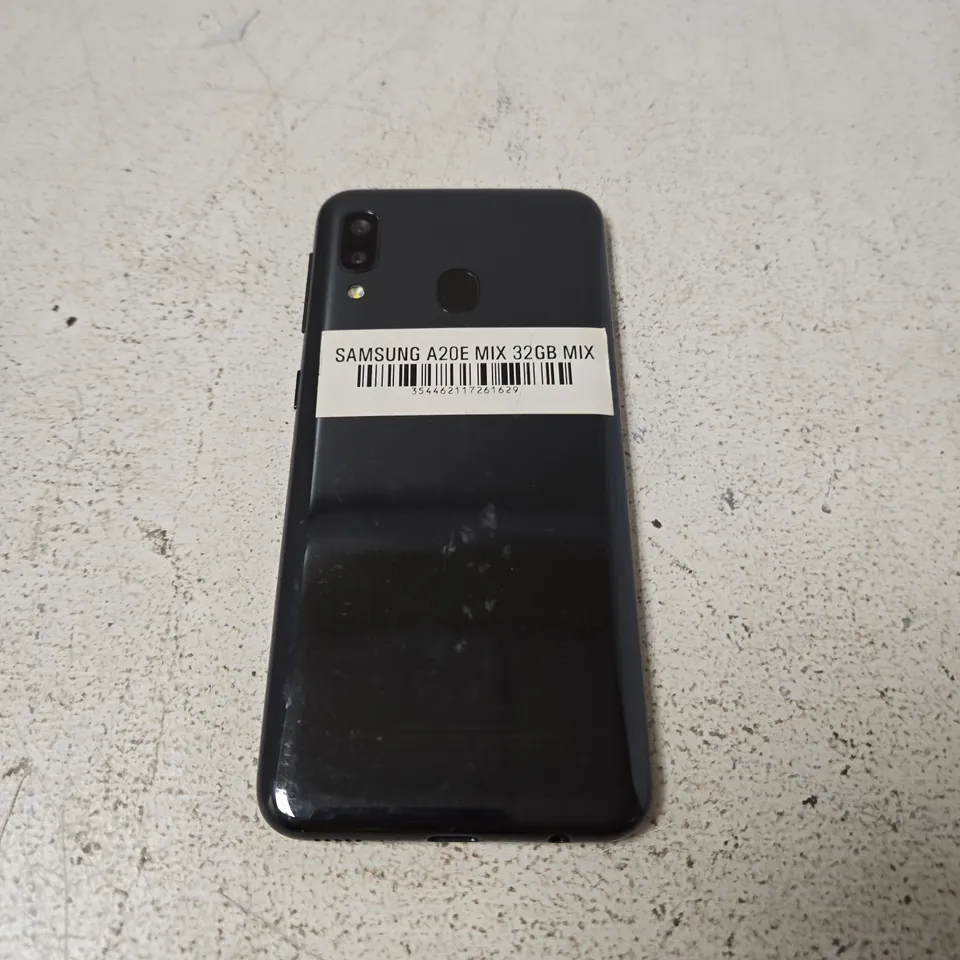 SAMSUNG GALAXY A20E SMARTPHONE