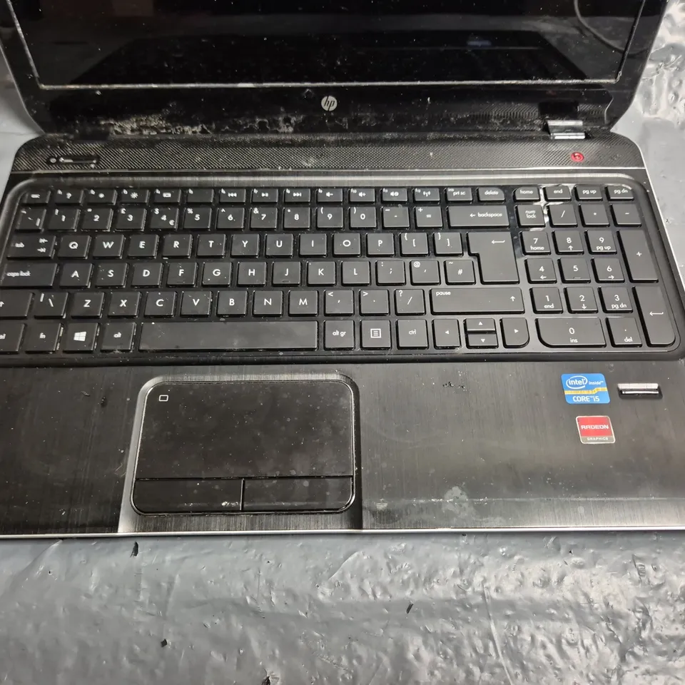 HP LAPTOP - MODEL UNSPECIFIED