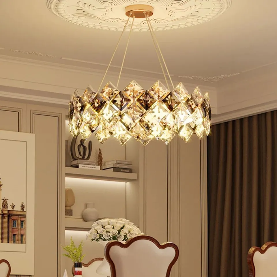 BOXED AIACE 8 LIGHT CRYSTAL CHANDELIER 