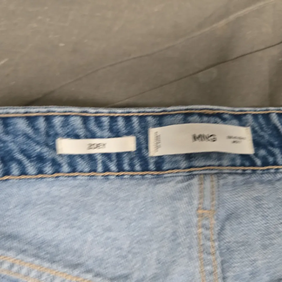 MNG JEANS COLLECTION STRAIGHT HIGH-WAIST SHORTS – UK 12 (EU 40)