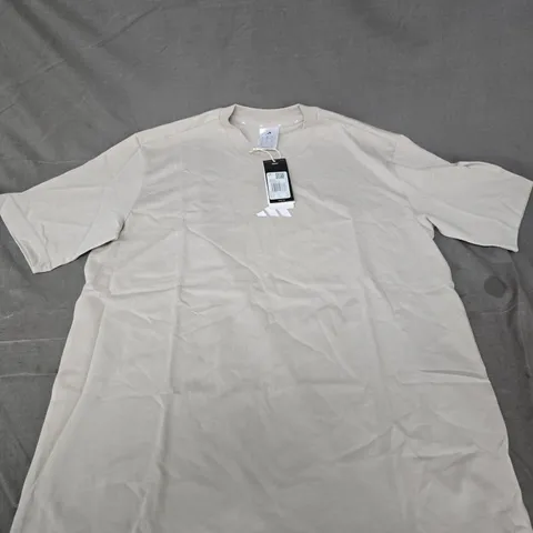 ADIDAS T-SHIRT β BEIGE, SIZE M