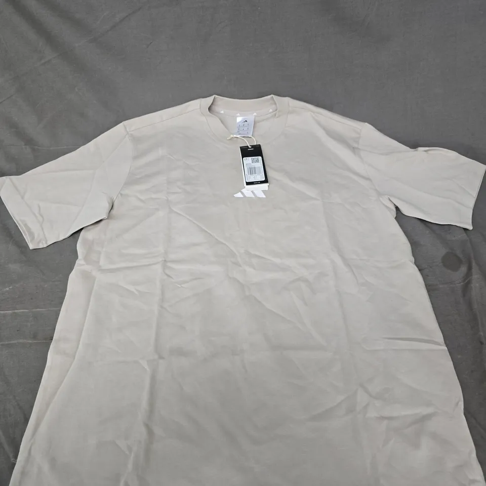 ADIDAS T-SHIRT – BEIGE, SIZE M