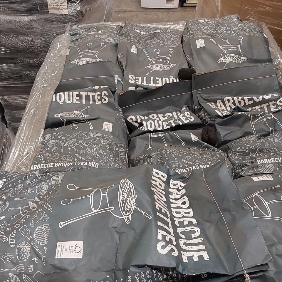 PALLET OF APPROXIMATELY 100X 5KG BAGS OF CHARCOAL BARBECUE BRIQUETTES