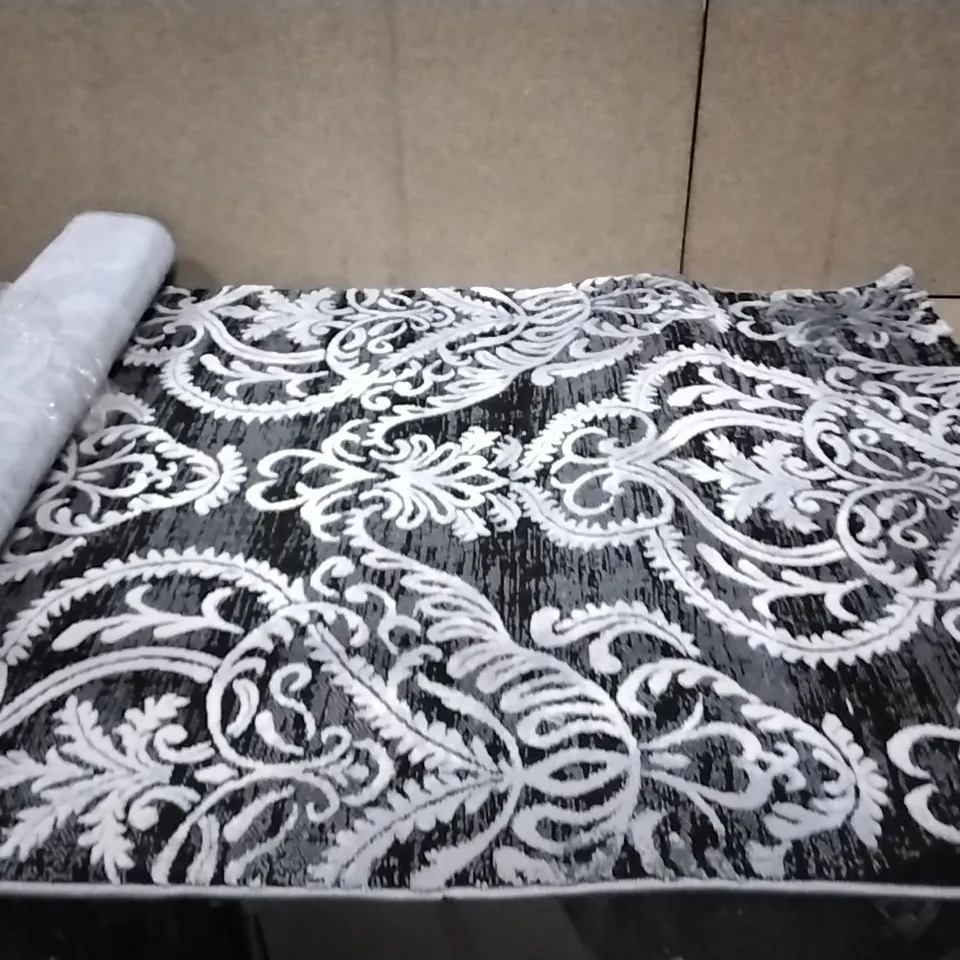 Brand new paco home anthracite Theresa rug size 80cm X 150cm