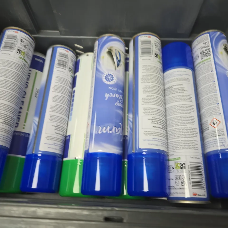 APPROXIMATELY 15 ASSORTED AEROSOLS TO INCLUDE HAIRSPRAY , AIR FRESHENER AND UPVC CLEANER 