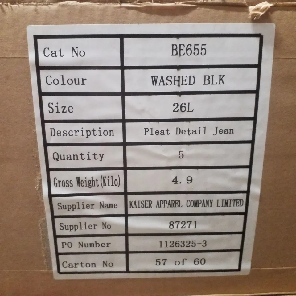 BOX CONTAINING APPROXIMATELY 5 BRAND NEW SIMPLY BE WASHED BLACK PLEAT DETAIL JEANS - SIZE 26L
